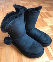 UGG Stiefel Lammfell schwarz Gr.36 Rheinland-Pfalz - Kuhardt Vorschau