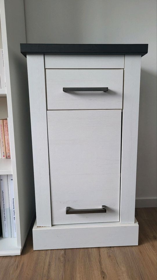 IKEA Badschrank/Badkommode Pinie 48x86,5x35,5 cm (BxHxT) in Düsseldorf