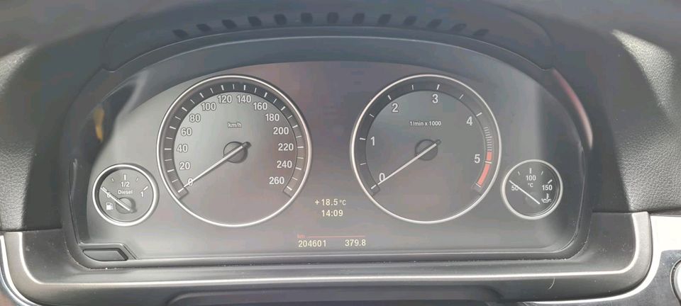 BMW 520 D F10 Top gepflegt in Issum