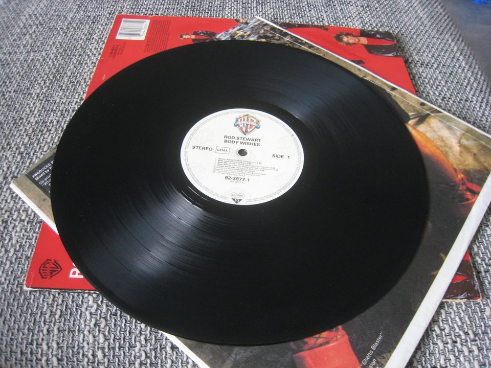 ROD STEWART - BODY WISHES - Schallplatte Vinyl LP Langspielplatte in Kehl