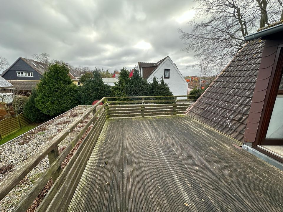 Einfamilienhaus mit Einliegerwohnung und Dachterrasse in Heiligenhafen in Heiligenhafen 