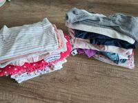 Mädchen Kleiderpaket in 50/56 (23Teile) Nordrhein-Westfalen - Alpen Vorschau