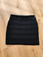 Primark Rock, Strick, schwarz, Gr. S M 36 38 Bayern - Waldmünchen Vorschau