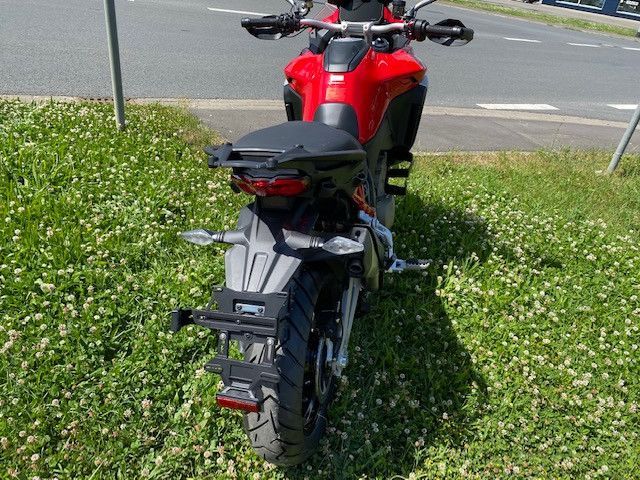 Ducati Multistrada V4 S Travel und Radar Lieferbar in Bad Mergentheim