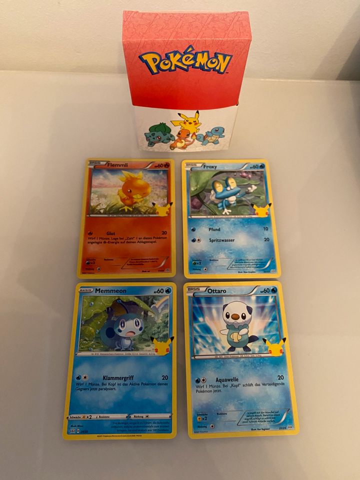 Pokémon Karten mit Box Froxy , Flemmli, Ottaro , Memmeon in Wendeburg