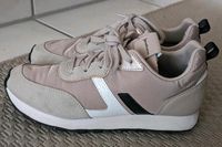 Stradivarius Sneaker, Sportschuhe, Laufschuhe Nordrhein-Westfalen - Ahlen Vorschau