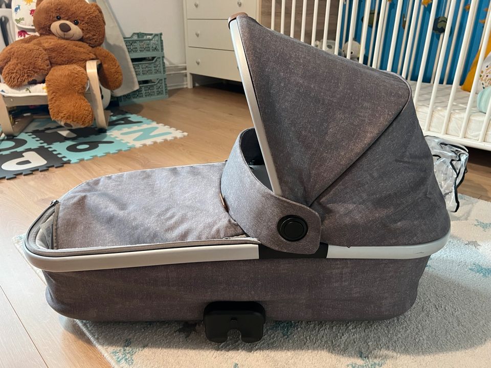 Oria Babywanne Maxi Cosi in Hamburg