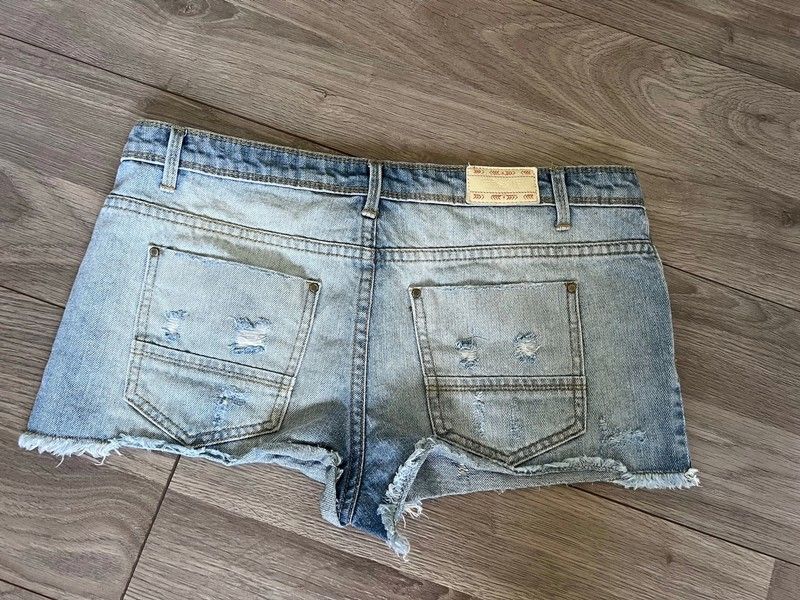 Jeans Shorts / kurze Hose von FB Sister, Gr. L in Panketal