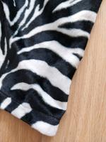 als Set nur 30 Fell Zebra Hose Rock 34 36 Baden-Württemberg - Sulzfeld Vorschau