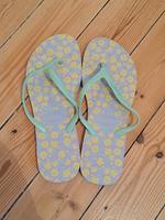 Havaianas flieder mint Blumen Flip Flops Gr 37 ungetragen Schleswig-Holstein - Lübeck Vorschau