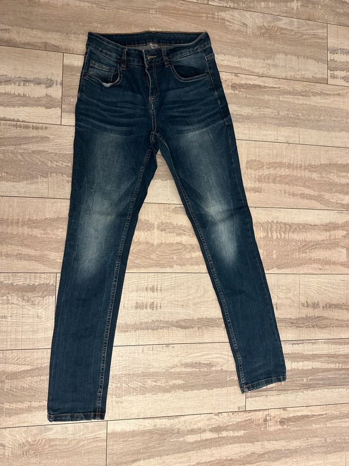 Hosen Jeans Soccx, Esprit EDC in Bremerhaven