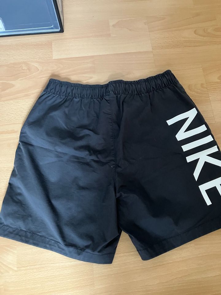 Nike Shorts in Lehrte