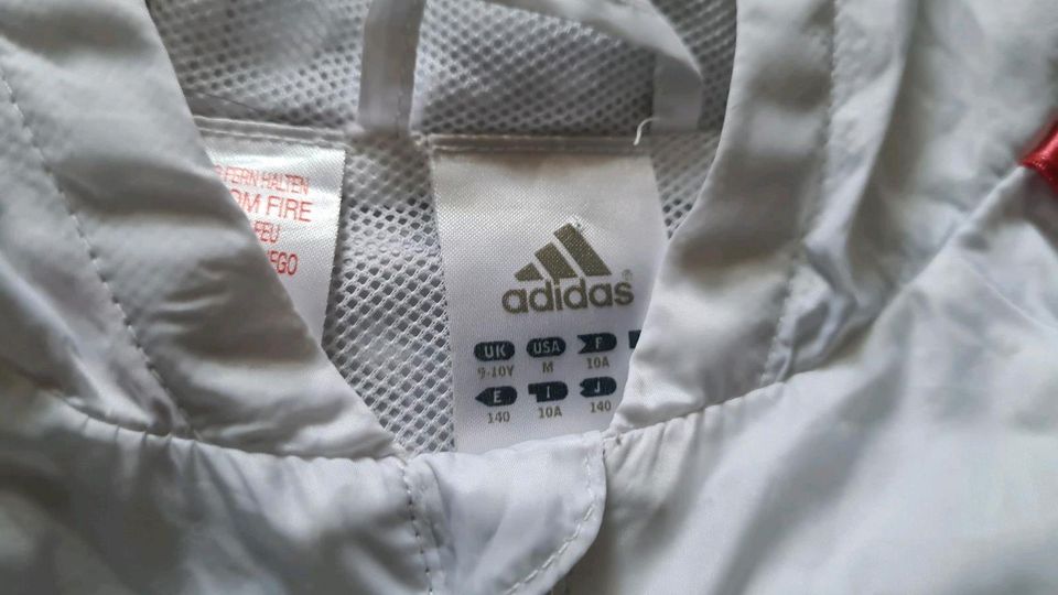 Adidas Jacke Windbreaker Sportjacke Gr. 140 in Berlin