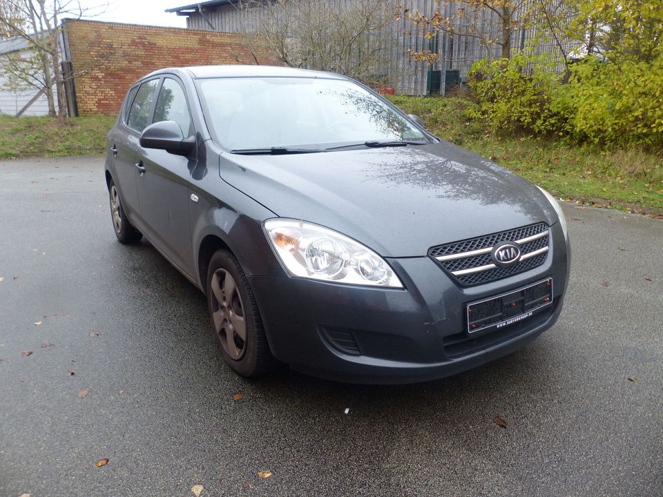 Kia Ceed 1.4 Klima Sitzheizung in Flensburg