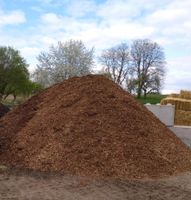 Gartenmulch, Hackschnitzel, gesiebter Humus, Waldboden Baden-Württemberg - Oggelshausen Vorschau