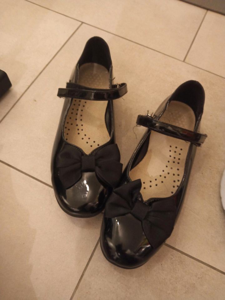 Ballerinas schwarz gr.  35 in Röhrmoos