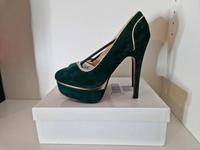 Roselight Pumps grün Wildleder Plateau Gr. 38 NEU Wandsbek - Hamburg Bramfeld Vorschau