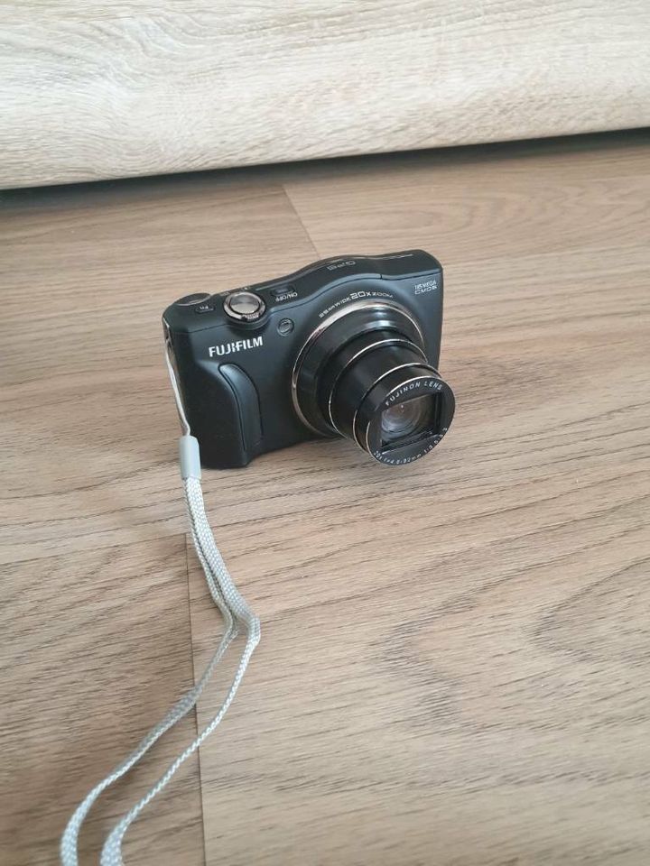 Fujifilm finepix f770 kamera in Bamberg