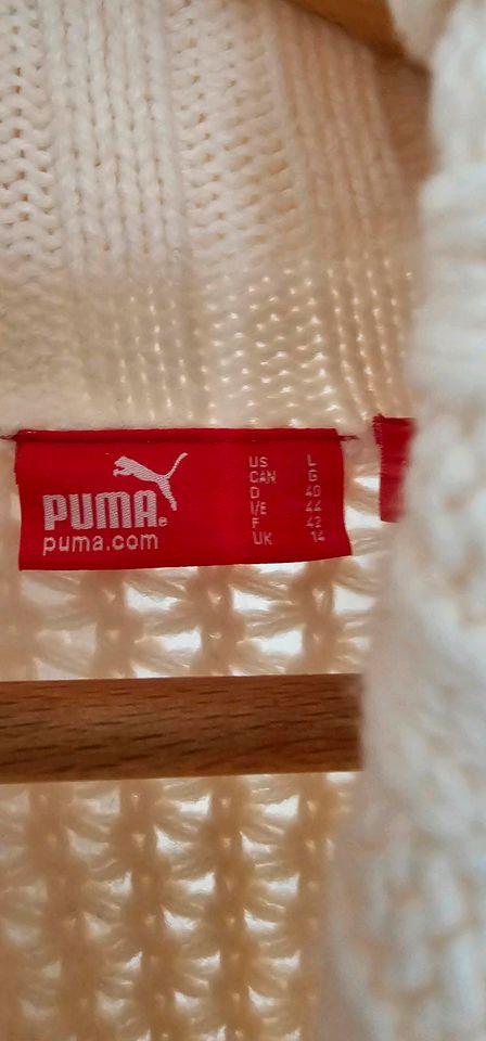 Strickjacke, Neu,  Gr.38, Wollweiss, Puma in Meerbusch