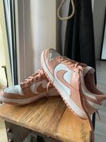 Nike Dunk Low Rose Whisper – Größe 40 Bayern - Landshut Vorschau