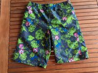 Badehose/ Badeshorts mit Hawaiiprint Hessen - Oestrich-Winkel Vorschau