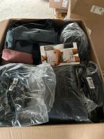 Amazon Retouren XXL Palette/Karton Marken Bekleidung!! UNSORTIERT !!!NR.11 Top Marken wie : Puma, TalkJoy, Calvin Klein, Speedo, Tom Tailor, Levis, Marco Polo, Urban , Columbia, Boss, Falke, uvm Bad Zwischenahn - Bloh Vorschau