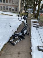 Phoenix Crosstrainer Ellipsentrainer Hometrainer neuwertig Brandenburg - Falkensee Vorschau