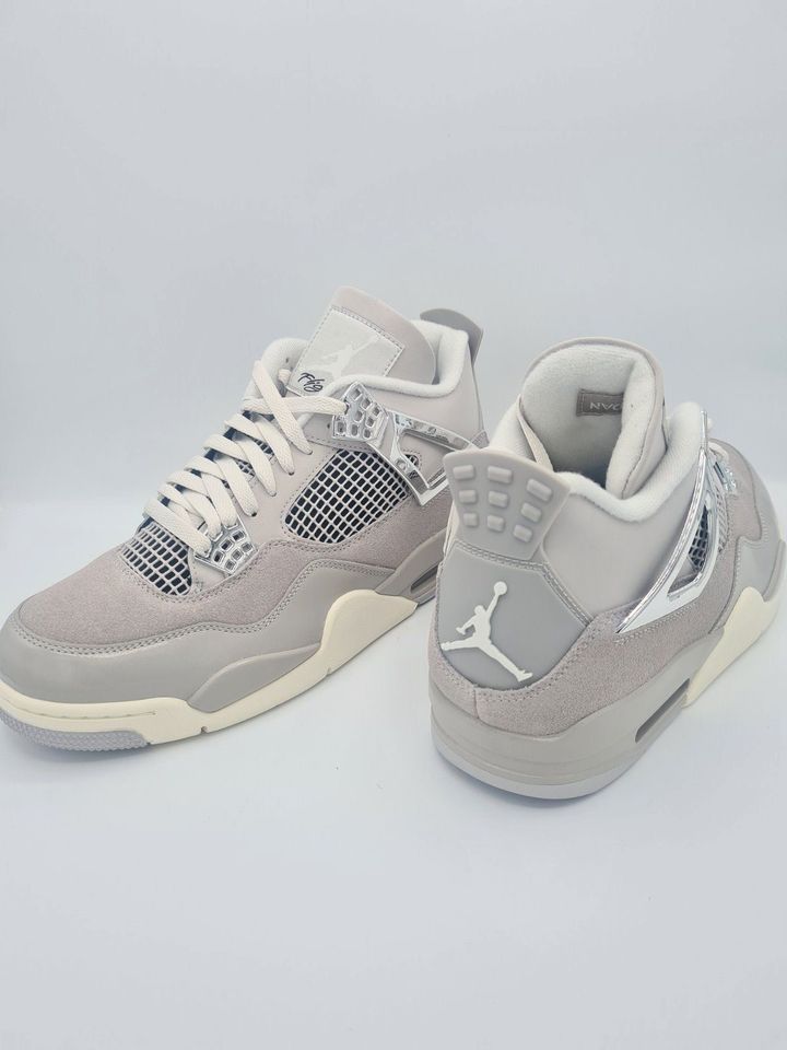 ⭐Jordan 4 Frozen Moments - 44 - Neu & Original⭐ in Stutensee