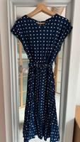 Sommerkleid mit Plissee Hessen - Kaufungen Vorschau