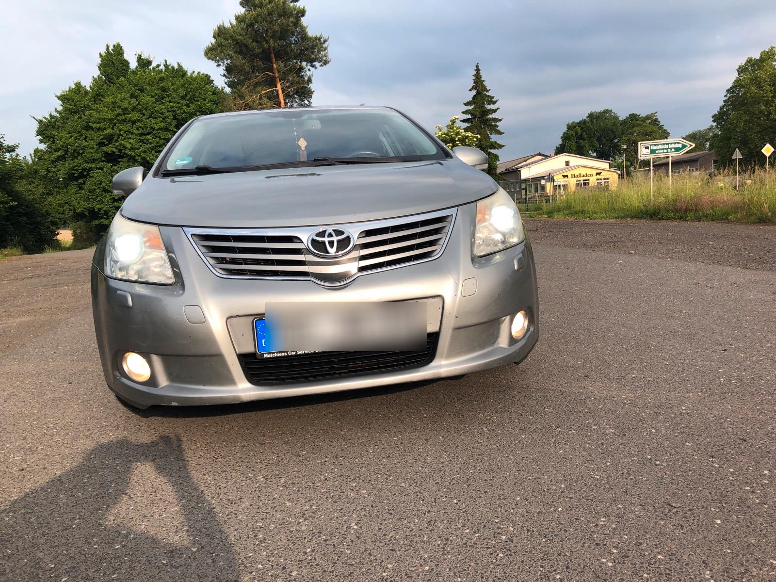 Abbildung des Autos Toyota Avensis zu verkau…