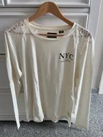Superdry Langarmshirt Shirt Creme weiß blau Spitze Gr. 42 L w NEU Nordrhein-Westfalen - Olfen Vorschau