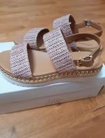 Catwalk Keilabsatz Sandalen Pantoletten 37 rosa gold Baden-Württemberg - Bühl Vorschau