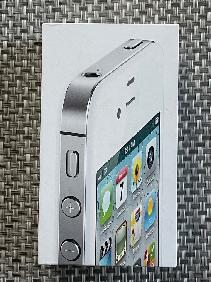 APPLE iPhone 4s, Weiss, 16 GB, RARITÄT, neu in Freilassing