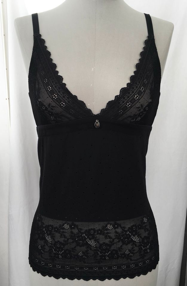 Triumph Shape Wear Top Spitze schwarz Lace Sensation Shaping S 36 in München