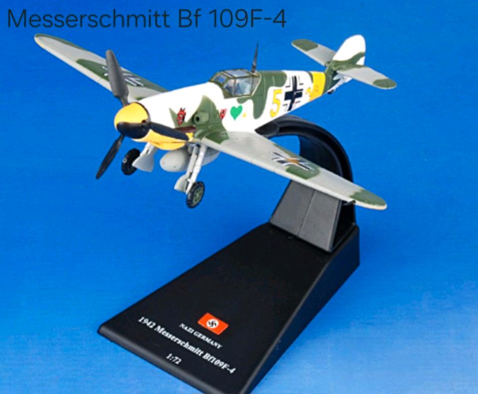 Modellflugzeug Messerschmitt Bf 109F-4 Amercom 1:72 in Erfurt