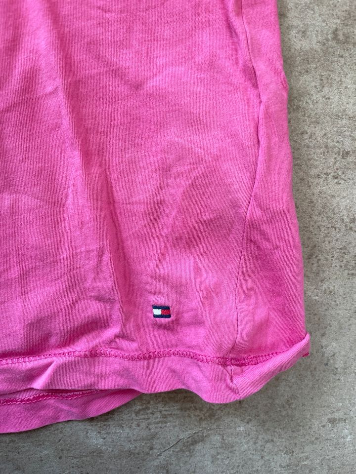 Tommy Hilfiger Shirt Pink in Bovenden