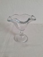 Glasschale mit Stil 14cm Hoch 13cm Durchmesser (Oben) Essen - Essen-Ruhrhalbinsel Vorschau