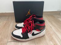 +++ Nike AIR JORDAN 1 MID - Sneaker high rot / schwarz Größe 41 Niedersachsen - Achim Vorschau