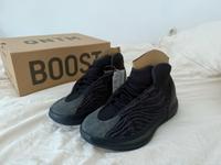 YEEZY QNTM “Onyx” – Größe 41 1/3 (US 8 / UK 7.5) Bayern - Neumarkt i.d.OPf. Vorschau