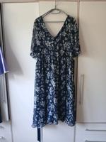 knielanges Kleid Berlin - Hellersdorf Vorschau