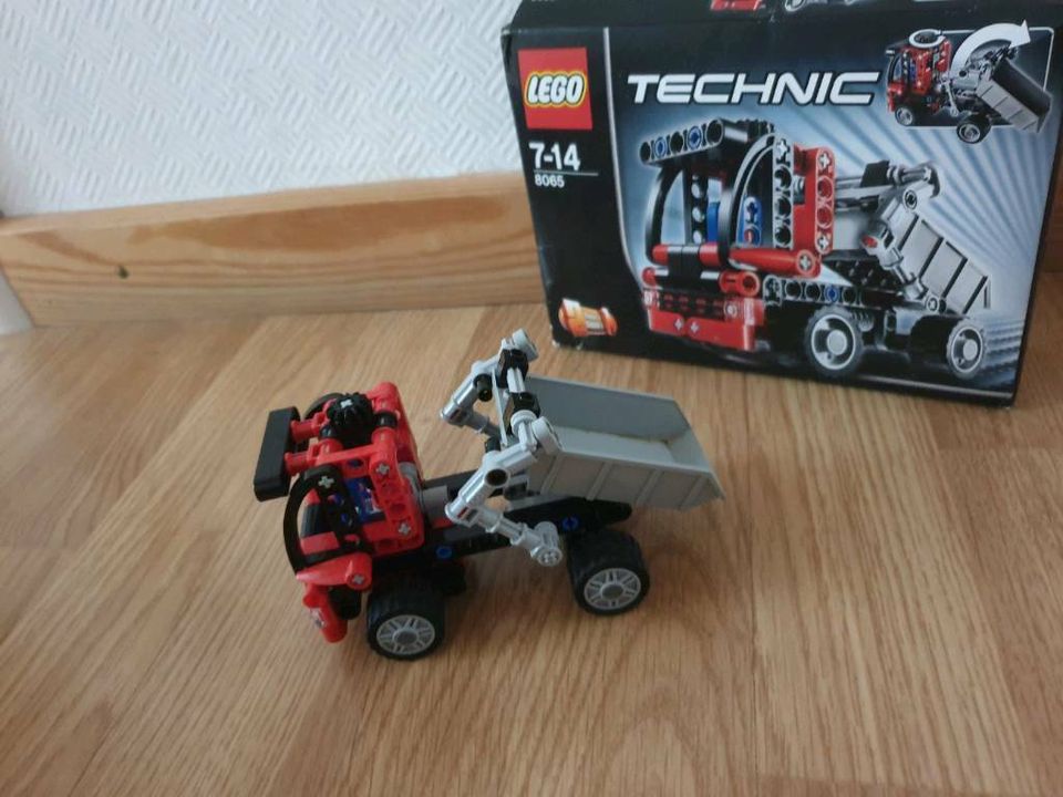 Lego Technik Minikipplaster in Bergneustadt