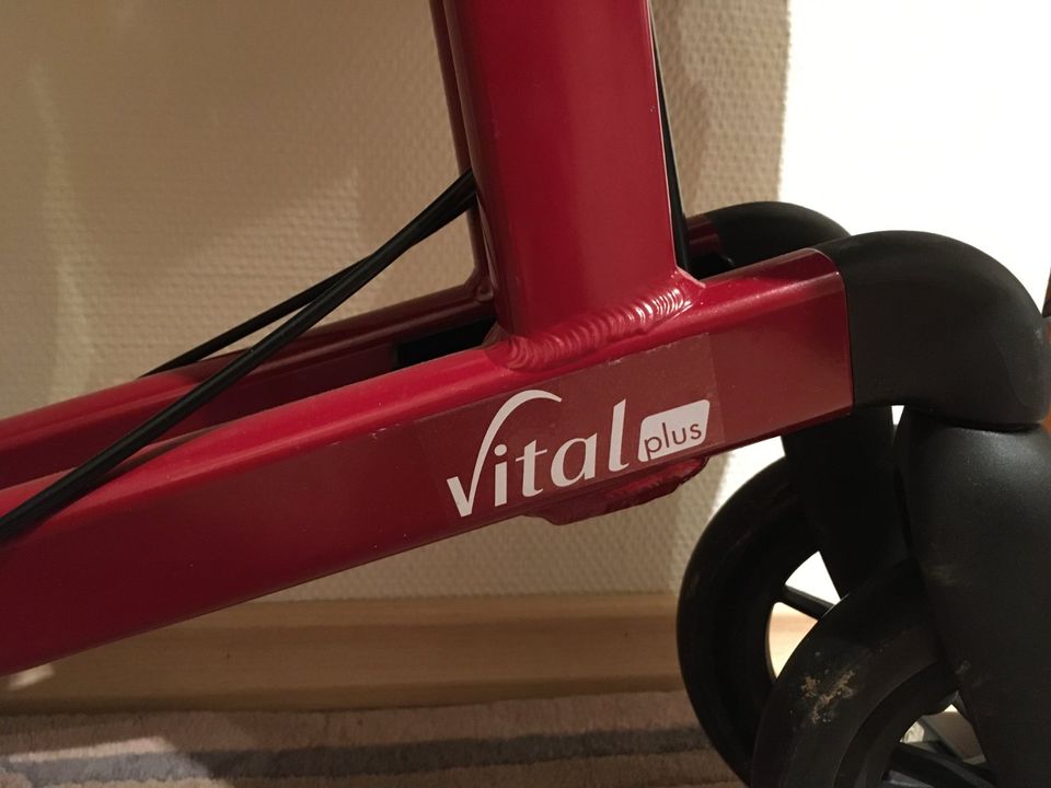 ROLLATOR VITAL PLUS 54, Kirschrot, Gummireifen + Restgarantie! in Potsdam