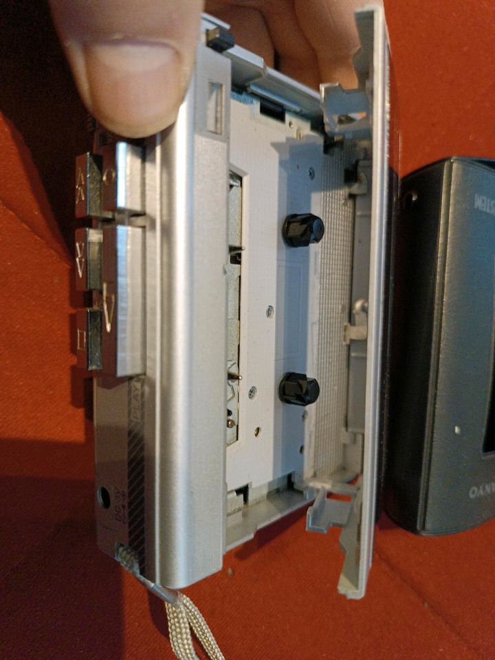 Sanyo TRC 1130 Walkman Recorder in Wuppertal