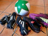 Fussballschuhe 3 Paar Grösse 34 40 und 41 Adidas/Nike Lederball Niedersachsen - Hage Vorschau