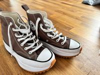 Converse Run Star Hike Plattform High „Squirrel Friend Brown“ Baden-Württemberg - Mannheim Vorschau
