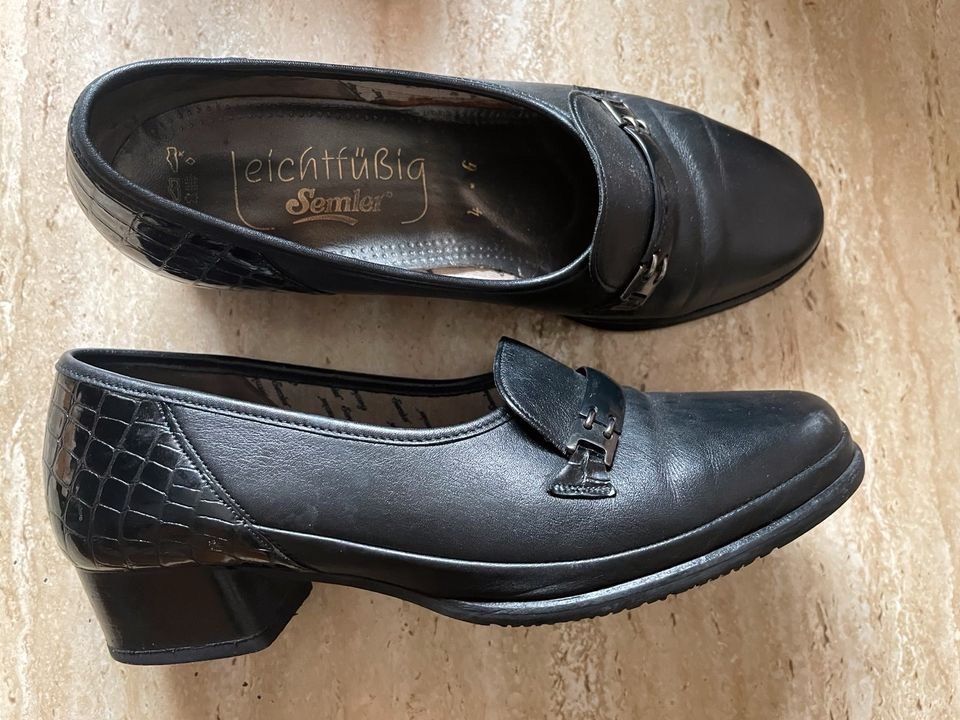 Schwarze Damenschuhe mit Absatz aus Leder von Semler Größe 4 in Zwingenberg