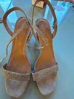 UNISA Sandalette silber glitzer 38 top Zustand ca 5 cm SUMMER Eimsbüttel - Hamburg Harvestehude Vorschau