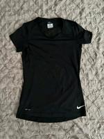 Nike Dri-fit Shirt S kurzarm Hessen - Gernsheim  Vorschau
