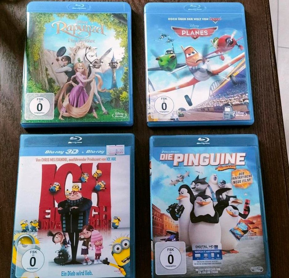 Blu-ray Disney Rapunzel Planes Minions Die Pinguine Madagascar in Leiblfing