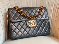 CHANEL Classic Timeless Single Flap Bag Jumbo Lammleder GHW navy Tasche Handtasche München - Au-Haidhausen Vorschau